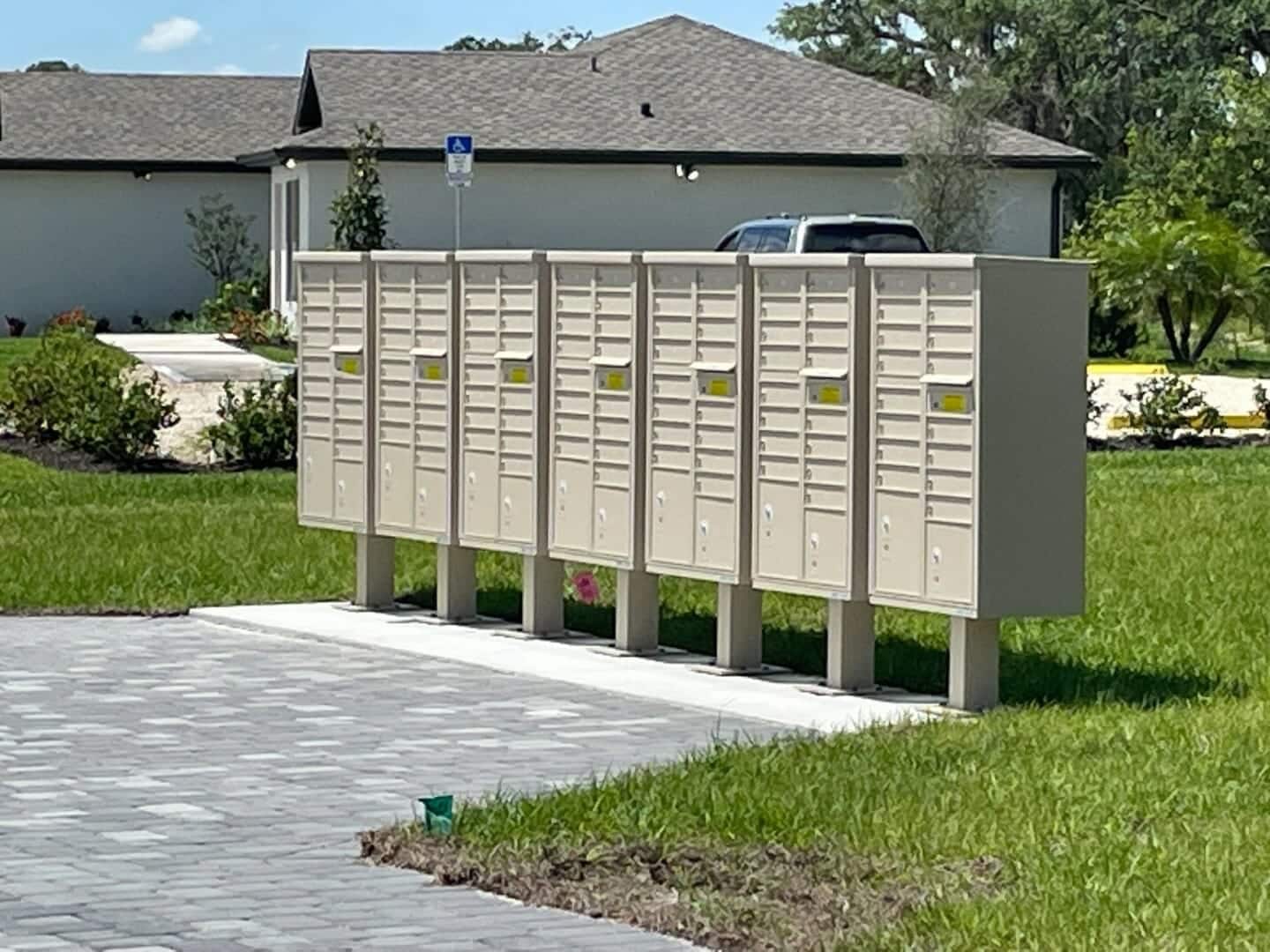 Mail Box Builder Mail Box Builder